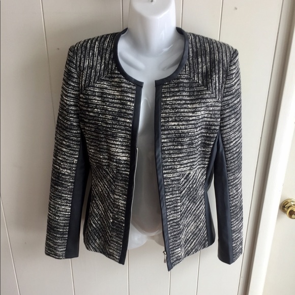 FINAL SALE- Fitted Jacket with faux leather trim - Picture 4 of 7